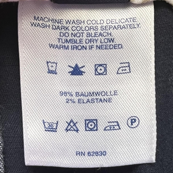 Land's End Navy Bermuda Chino Shorts Fit 2 Women's Size 8 Classic Neutral Spring - Picture 6 of 6